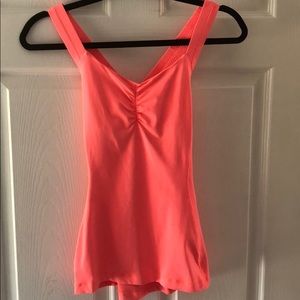 Lululemon workout top